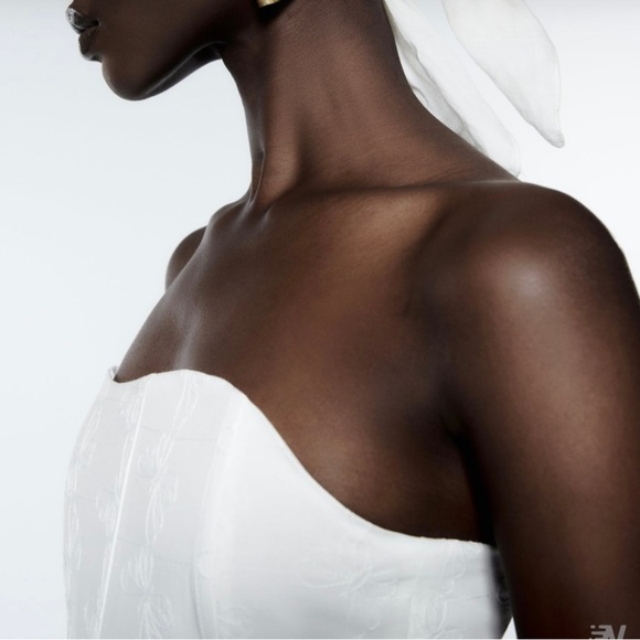 Zara embroidered corset top - Picture 5 of 11